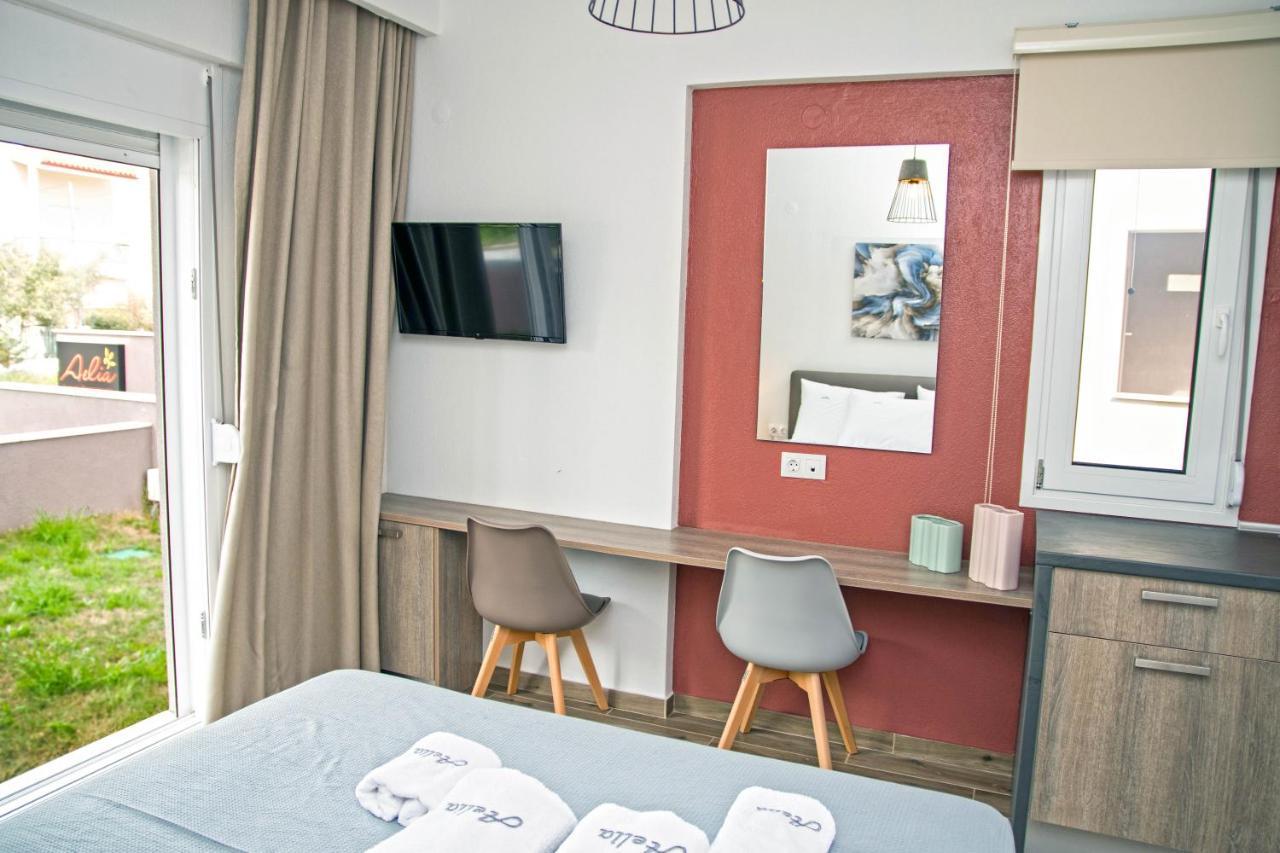 Aelia Luxury Apartments Nikiti  Bagian luar foto