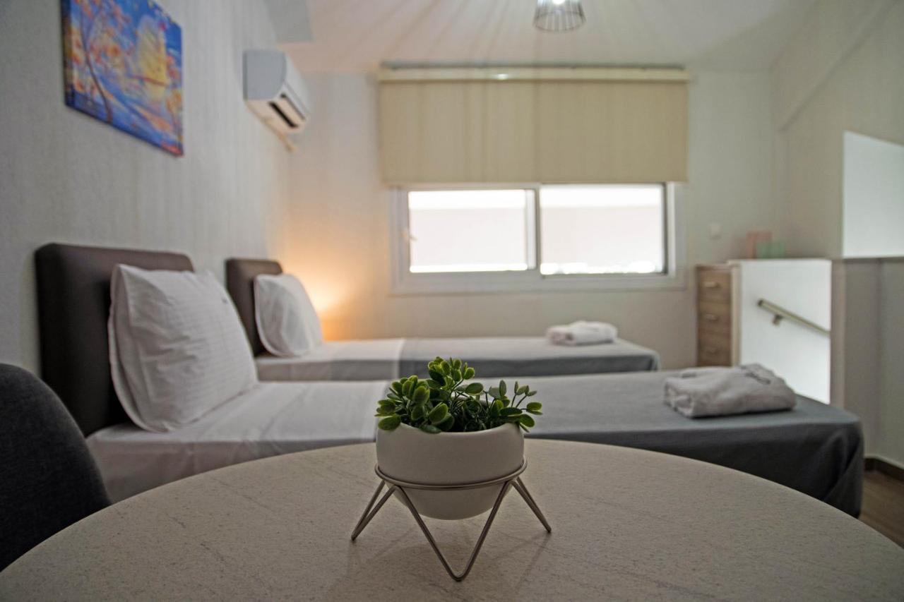 Aelia Luxury Apartments Nikiti  Bagian luar foto