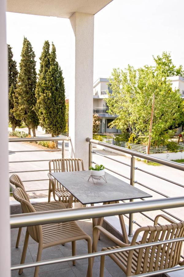 Aelia Luxury Apartments Nikiti  Bagian luar foto